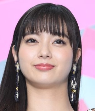 新川優愛さん、似てる芸能人は多いんじゃない？何人か比べてみた！